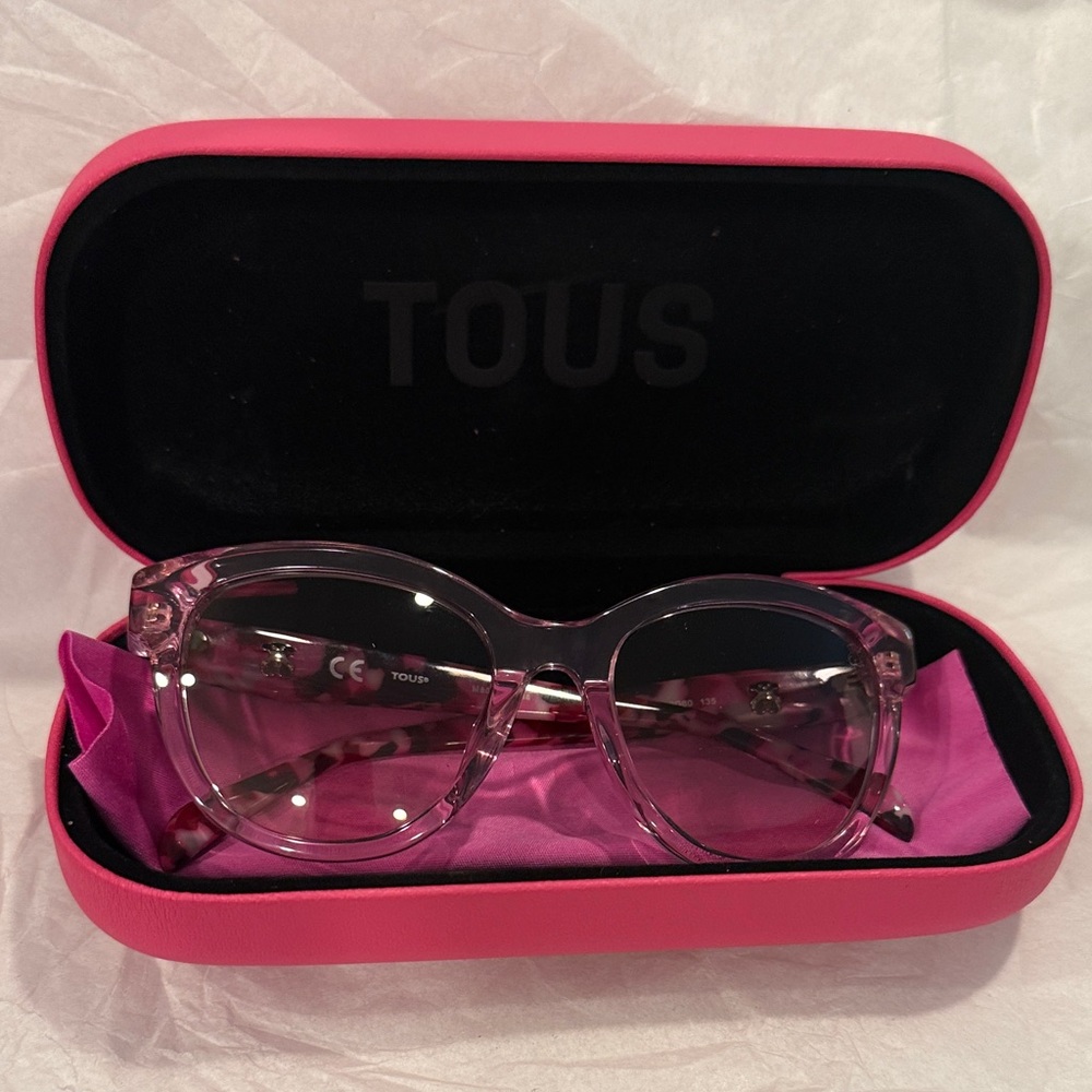 Tous Transparent Pink Glasses with Case *highly desired* NWOT